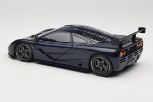 McLaren F1 GTR Le Mans Edition Violet UT Models 1:18 MCLAREN001 Métal Moulé — image 7 sur 8