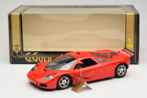 McLaren F1 High Mirror Light Red Guiloy 1:18 67505 Métal Moulé — image 8 sur 8