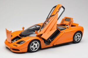 McLaren F1 Orange Minichamps 1:12 530133131 Métal Moulé — image 2 sur 9