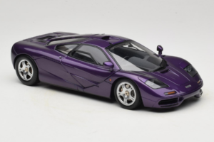 McLaren F1 Violet LCD 1:18 LCD18014-PU Métal Moulé — image 6 sur 8