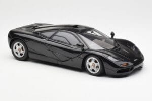McLaren F1 Road Car Noir AUTOart 1:18 76002 Métal Moulé — image 6 sur 8