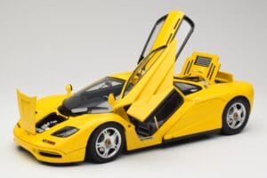 McLaren F1 Jaune Minichamps 1:12 530133121 Métal Moulé — image 2 sur 9
