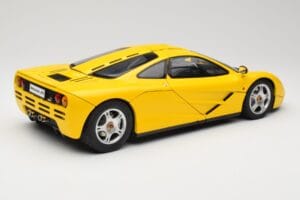 McLaren F1 Jaune Minichamps 1:12 530133121 Métal Moulé — image 3 sur 9