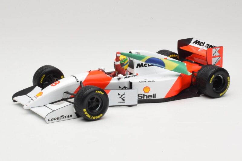 McLaren MP4/8 Ford #8 A. Senna Winner European GP Donington 1993 Minichamps 1:18 540931848 Métal Moulé