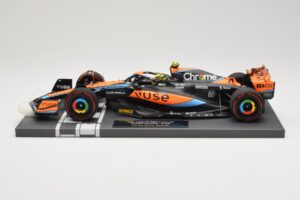McLaren MCL60 #4 L. Norris F1 2023 Minichamps 1:18 537231804 Métal Moulé