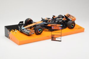 McLaren MCL60 #81 O. Piastri Australian GP 2023 Minichamps 1:18 533231881 Métal Moulé — image 2 sur 5