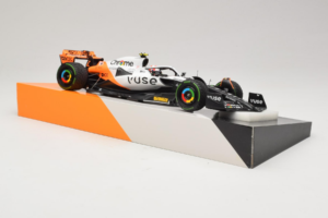 McLaren MCL60 #4 L. Norris McLaren F1 Team Monaco Grand Prix 2023 Minichamps 1:18 533232504 Résine — image 4 sur 7