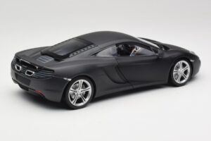 McLaren MP4-12C Matt Satellite Gris Minichamps 1:18 110133024 Métal Moulé — image 3 sur 8