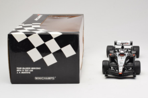 McLaren MP4-19 Mercedes J.P. Montoya Test Car 2005 Minichamps 1:18 533051880 Métal Moulé — image 7 sur 7