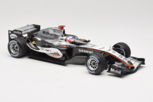 McLaren MP4-20 Mercedes #9 K. Raikkonen F1 2005 Minichamps 1:18 B66962337 Métal Moulé — image 4 sur 6