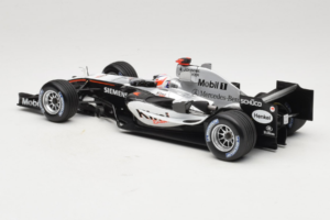 McLaren MP4-20 Mercedes #9 K. Raikkonen F1 2005 Minichamps 1:18 B66962337 Métal Moulé — image 5 sur 6