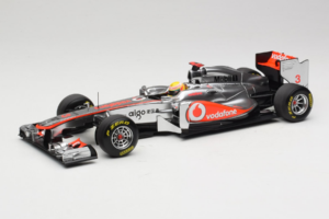 McLaren MP4-26 Mercedes #3 L. Hamilton Vodafone McLaren F1 2011 Minichamps 1:18 530111803 Métal Moulé