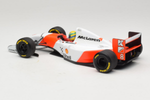 McLaren MP4/8 Ford #8 A. Senna Marlboro McLaren 1993 Minichamps 1:18 540931808 Métal Moulé — image 5 sur 7