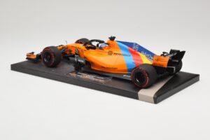 McLaren MCL33 Renault #14 F. Alonso Last F1 Race Abu Dhabi GP 2018 Minichamps 1:18 537183914 Métal Moulé — image 5 sur 6