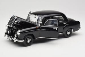 Mercedes 180 W120 Ponton Noir Revell 1:18 08973 Métal Moulé — image 2 sur 8