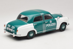 Mercedes 180 Ponton Polizei Revell 1:18 08863 Métal Moulé — image 2 sur 6