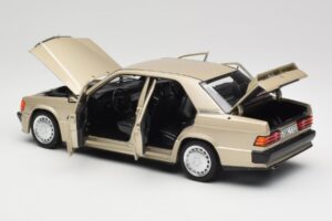Mercedes 190E W201 2.3-16 Smoke Silver Metallic Norev 1:18 183831 Métal Moulé — image 5 sur 8