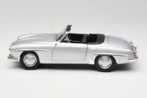 Mercedes 190 SL W121 Argent Gris Minichamps 1:18 100037031 Métal Moulé — image 4 sur 8