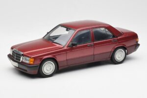 Mercedes 190E W201 2.0 Rouge Dealer Edition AUTOart 1:18 B66040383 Métal Moulé