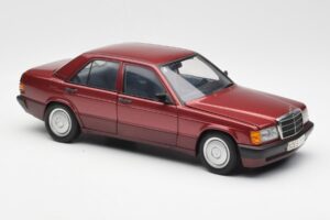 Mercedes 190E W201 2.0 Rouge Dealer Edition AUTOart 1:18 B66040383 Métal Moulé — image 6 sur 8