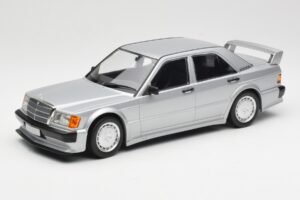Mercedes 190E 2.5-16 EVO 1 W201 Argent Minichamps 1:18 155036001 Métal Moulé