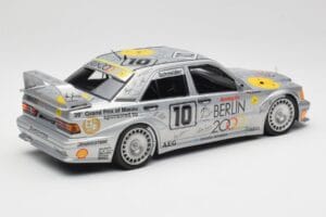 Mercedes 190E 2.5-16 EVO II W201 #10 Zung Fu B. Schneider Guia Race Macau 1992 Minichamps 1:18 155923610 Métal Moulé — image 3 sur 6