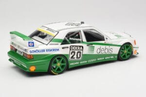 Mercedes 190E 2.5-16 EVO II W201 #20 Team Zakspeed M. Schumacher DTM 1991 Minichamps 1:18 155913620 Métal Moulé — image 3 sur 6