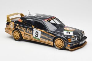 Mercedes 190E 2.5-16 Evo II #9 K. Ludwig Macau GP 3rd Place 1991 AUTOart 1:18 89135 Métal Moulé — image 6 sur 8