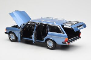 Mercedes 200 S123 T-Model Diamond Bleu Édition Concessionnaire Norev 1:18 B66040671 Métal Moulé — image 5 sur 8