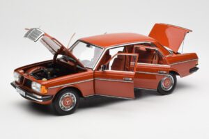 Mercedes 200 W123 English Rouge Édition Concessionnaire Norev 1:18 B66040653 Métal Moulé — image 2 sur 8