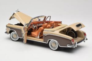 Mercedes 220 SE W128 Cabriolet Rouge Bronze Sun Star 1:18 3572 Métal Moulé — image 5 sur 8
