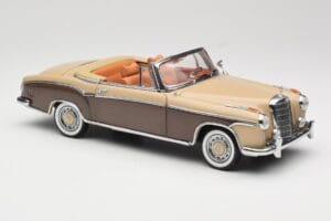 Mercedes 220 SE W128 Cabriolet Rouge Bronze Sun Star 1:18 3572 Métal Moulé — image 6 sur 8