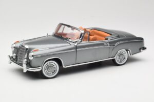 Mercedes 220 SE W128 Cabriolet Grey Metallic Sun Star 1:18 3352-M1 Métal Moulé