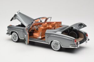 Mercedes 220 SE W128 Cabriolet Grey Metallic Sun Star 1:18 3352-M1 Métal Moulé — image 5 sur 8