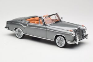 Mercedes 220 SE W128 Cabriolet Grey Metallic Sun Star 1:18 3352-M1 Métal Moulé — image 6 sur 8