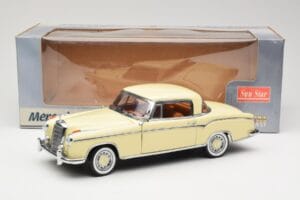 Mercedes 220 SE W128 Coupé Beige Sun Star 1:18 3562 Métal Moulé — image 8 sur 8