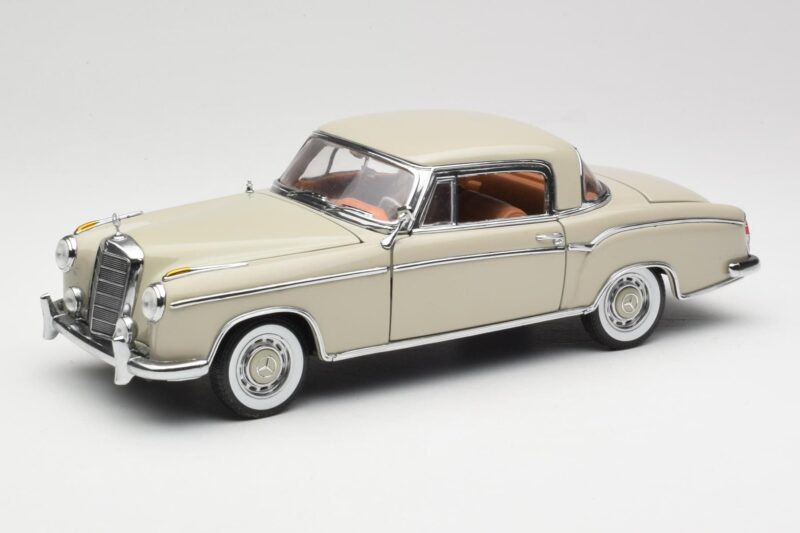 Mercedes 220 SE W128 Coupé Gris Clair Sun Star 1:18 3568 Métal Moulé