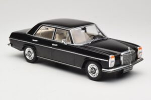 Mercedes 220D W115 Noir MCG 1:18 MCG18117 Métal Moulé — image 4 sur 6