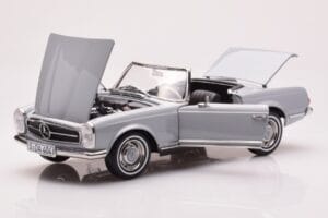 Mercedes 230 SL W113 Pagoda Gris Norev 1:18 183990 Métal Moulé — image 2 sur 8