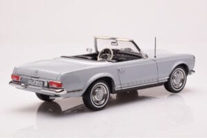 Mercedes 230 SL W113 Pagoda Gris Norev 1:18 183990 Métal Moulé — image 4 sur 8