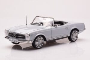 Mercedes 230 SL W113 Pagoda Gris Norev 1:18 183990 Métal Moulé