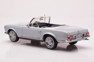 Mercedes 230 SL W113 Pagoda Gris Norev 1:18 183990 Métal Moulé — image 7 sur 8