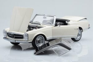 Mercedes 230 SL W113 Pagoda Blanc Édition Limitée Norev 1:18 183768 Métal Moulé — image 2 sur 9