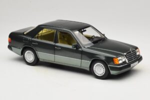 Mercedes 230E W124 Night Green Metallic Norev 1:18 183952 Métal Moulé — image 6 sur 8