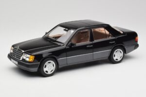 Mercedes 230E W124 AMG Wheels Noir Édition Limitée Norev 1:18 183950 Métal Moulé