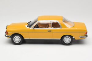 Mercedes 280 CE C123 Sahara Yellow Norev 1:18 183985 Métal Moulé — image 3 sur 6