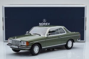 Mercedes 280 CE W123 Coupé Vert Norev 1:18 183704 Métal Moulé — image 6 sur 6