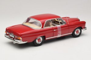 Mercedes 280 SE Coupé Rouge Norev 1:18 183527 Métal Moulé — image 2 sur 6