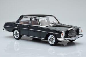 Mercedes 280 SE W108 Vert Norev 1:18 183935 Métal Moulé — image 6 sur 8