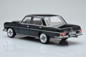 Mercedes 280 SE W108 Vert Norev 1:18 183935 Métal Moulé — image 7 sur 8